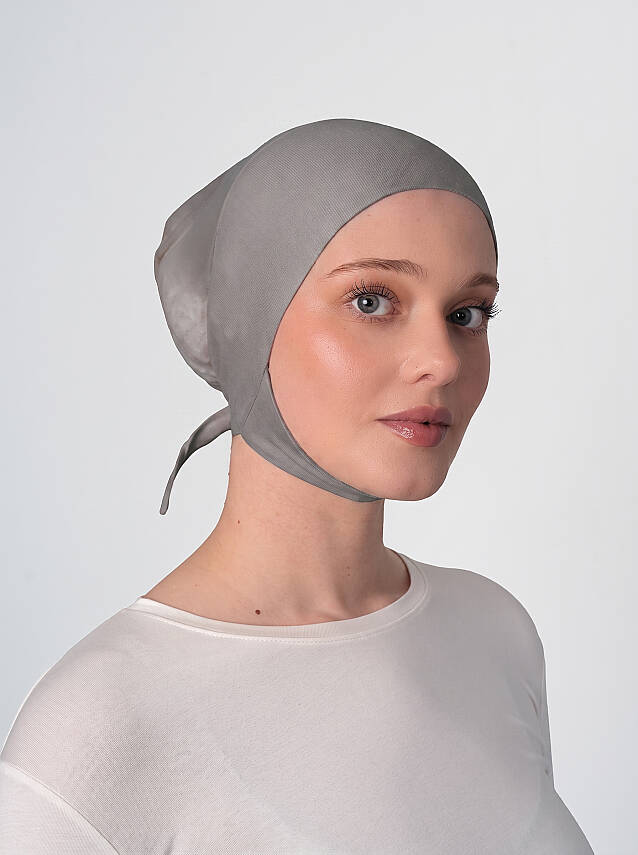 Breathable Pull-On Underscarf with Chin Strap - 38