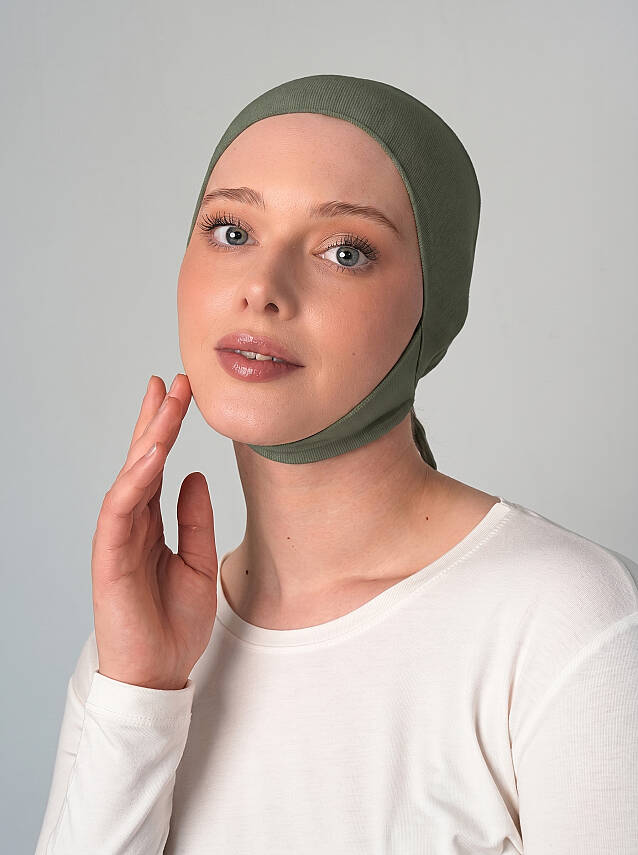 Pull-On Underscarf with Chin Cover - 32