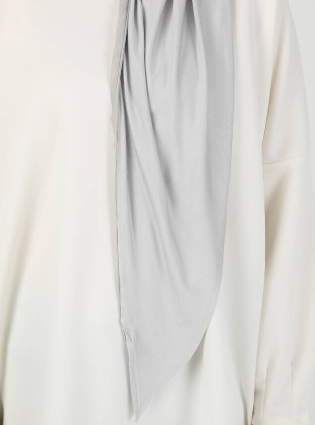 Stretch Viscose Shawl with Zipper Detail - 66