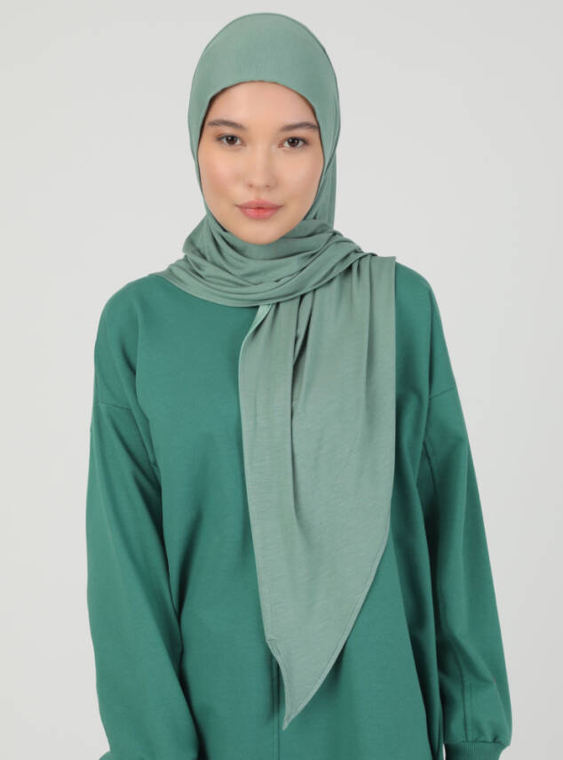 Stretch Viscose Shawl with Zipper Detail - 84