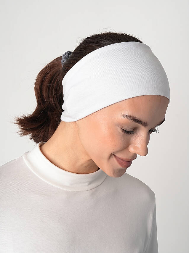 Silicone Grip Bandana with Guipure Lace Detail - 8