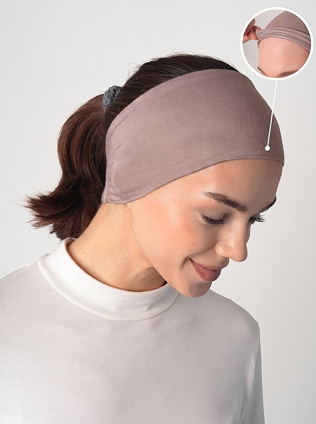 Silicone Grip Bandana with Guipure Lace Detail - 49