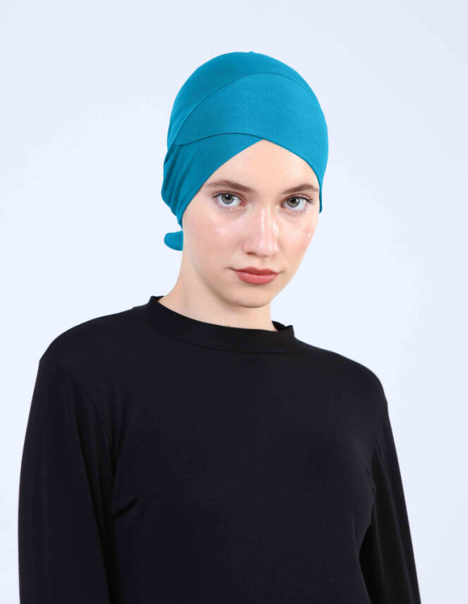 Breathable Criss-Cross Underscarf with Mesh Detail - 84