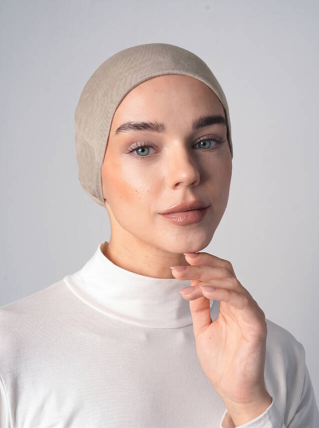 Kaymaz Bone - Silikon Şeritli Bone - 31