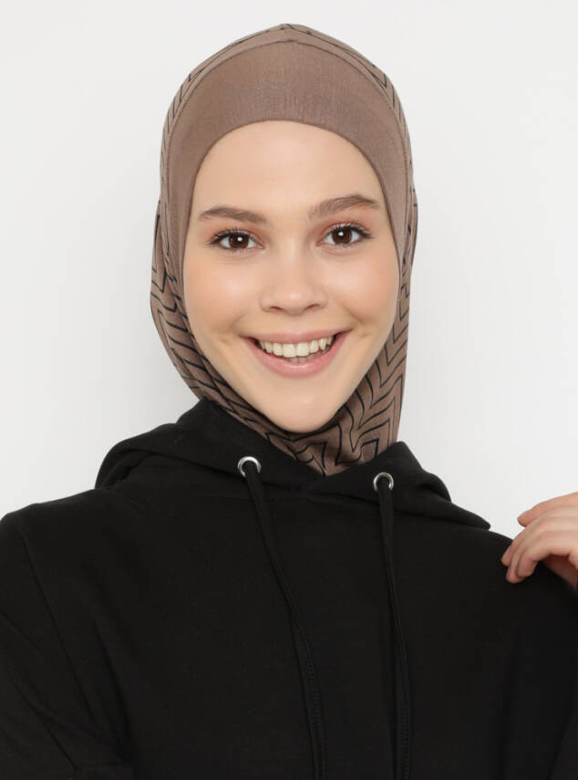 Zigzag Striped Sports Underscarf - 10