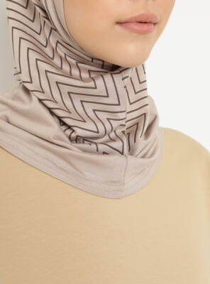 Zigzag Striped Sports Underscarf - 15