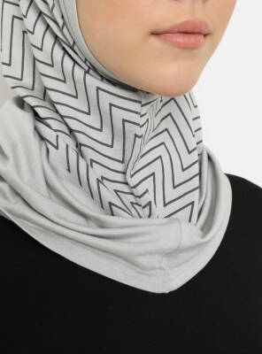 Zigzag Striped Sports Underscarf - 22