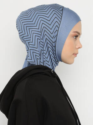 Zigzag Striped Sports Underscarf - 40