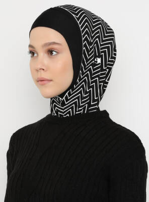 Zigzag Striped Sports Underscarf - 56