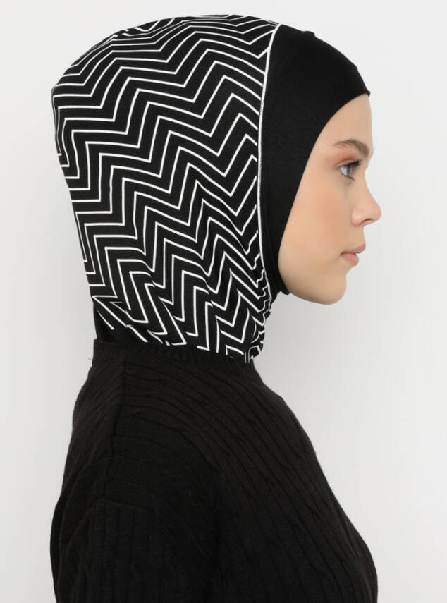 Zigzag Striped Sports Underscarf - 58